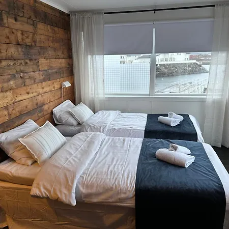 Astra Whale - Waterfront Boutique In Lofoten 假日公园